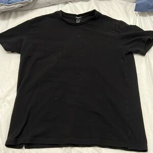 Forever 21 black t shirt